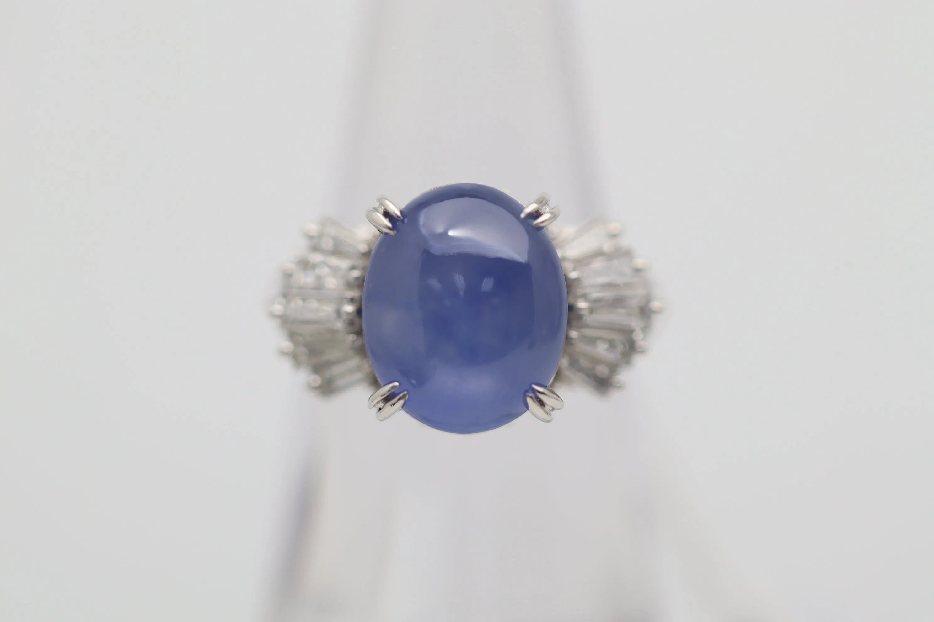 12.68 Carat Fine Star Sapphire Diamond Platinum Ring