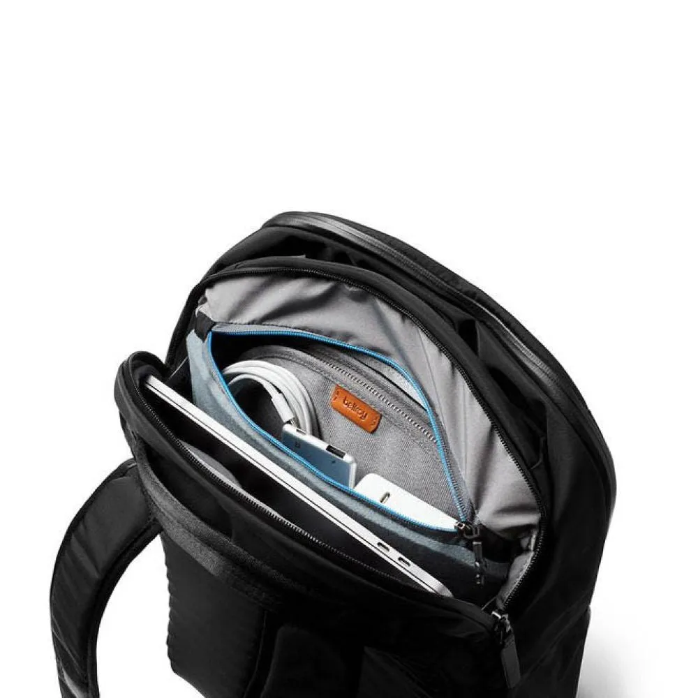 Bellroy Transit Backpack in Black