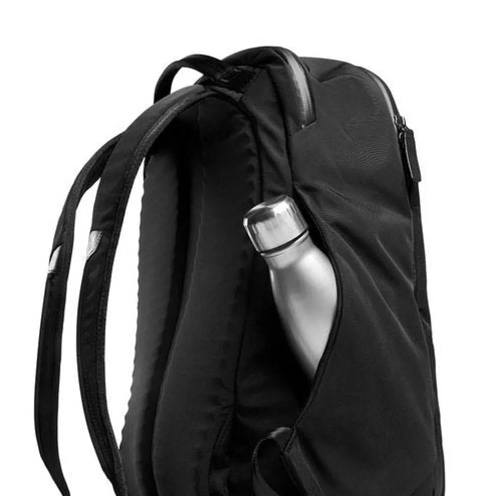 Bellroy Transit Backpack in Black