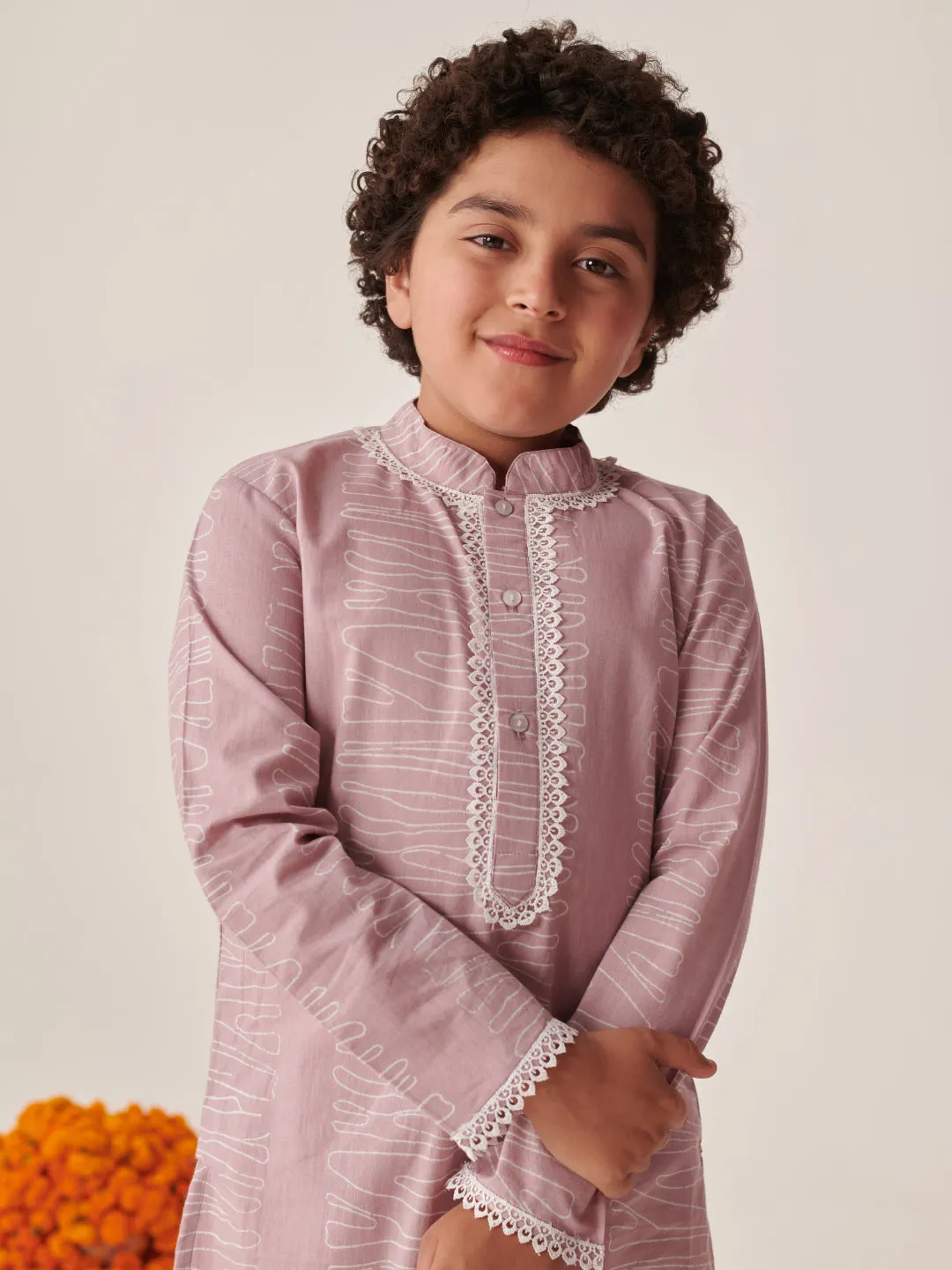 Boys Abstract Printed Mandarin Collar Straight Kurta With Pyjamas