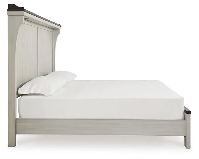 Darborn King Panel Bed with Dresser
