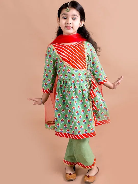 Girls Green Floral Printed Pure Cotton Kurta Set