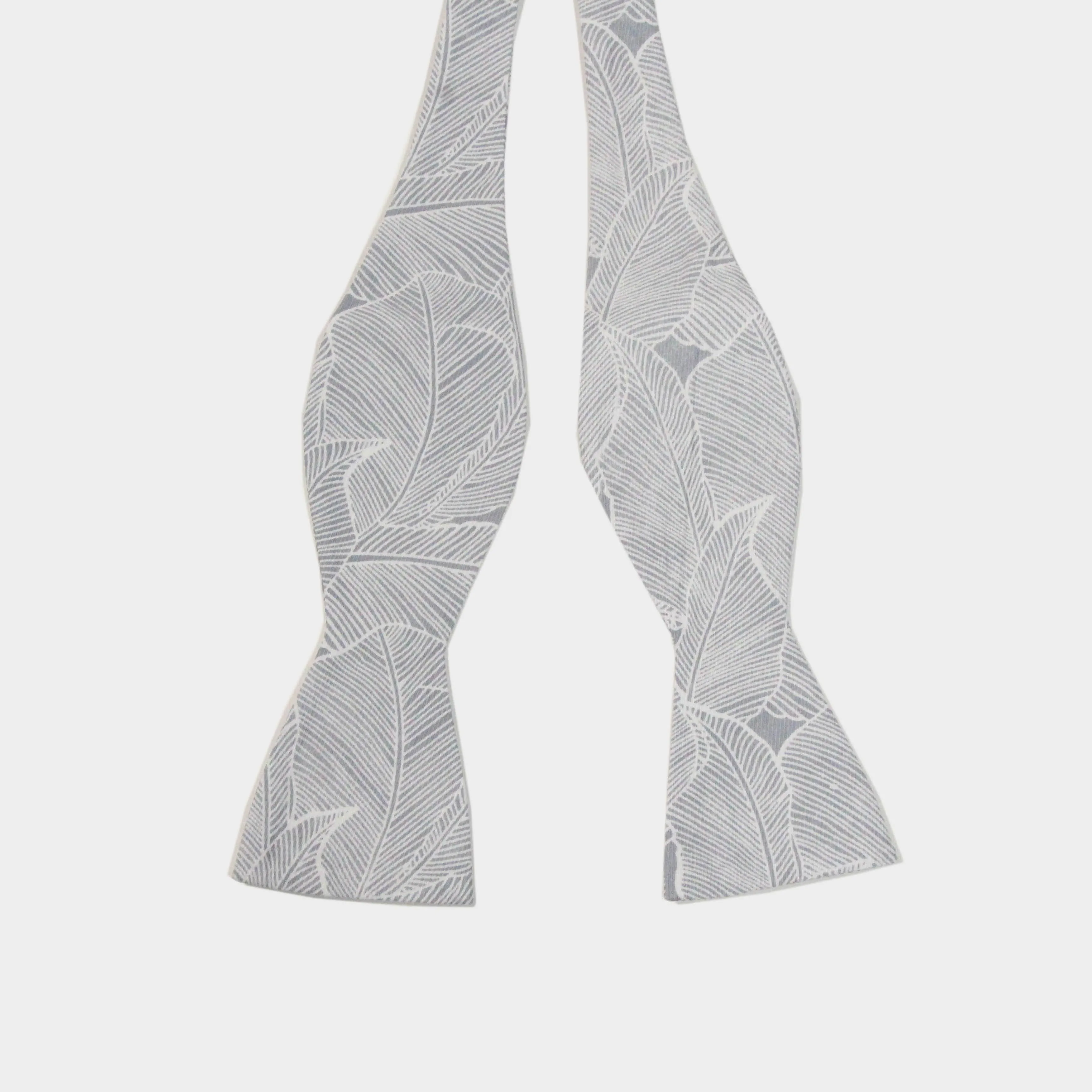HIRO || SELF-TIE BOW TIE