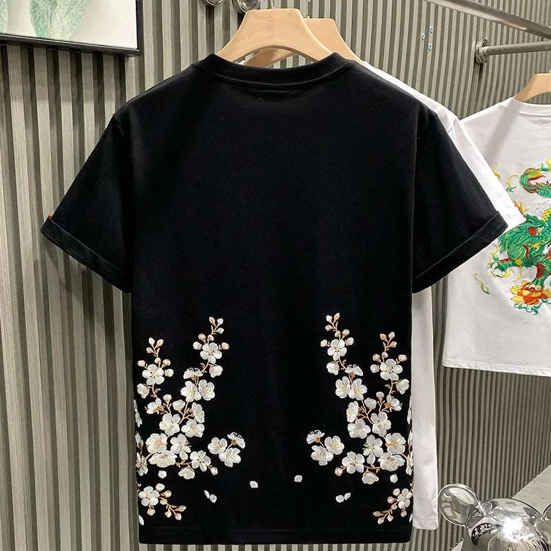 Men's Trendy Embroidery Flowers T-Shirt