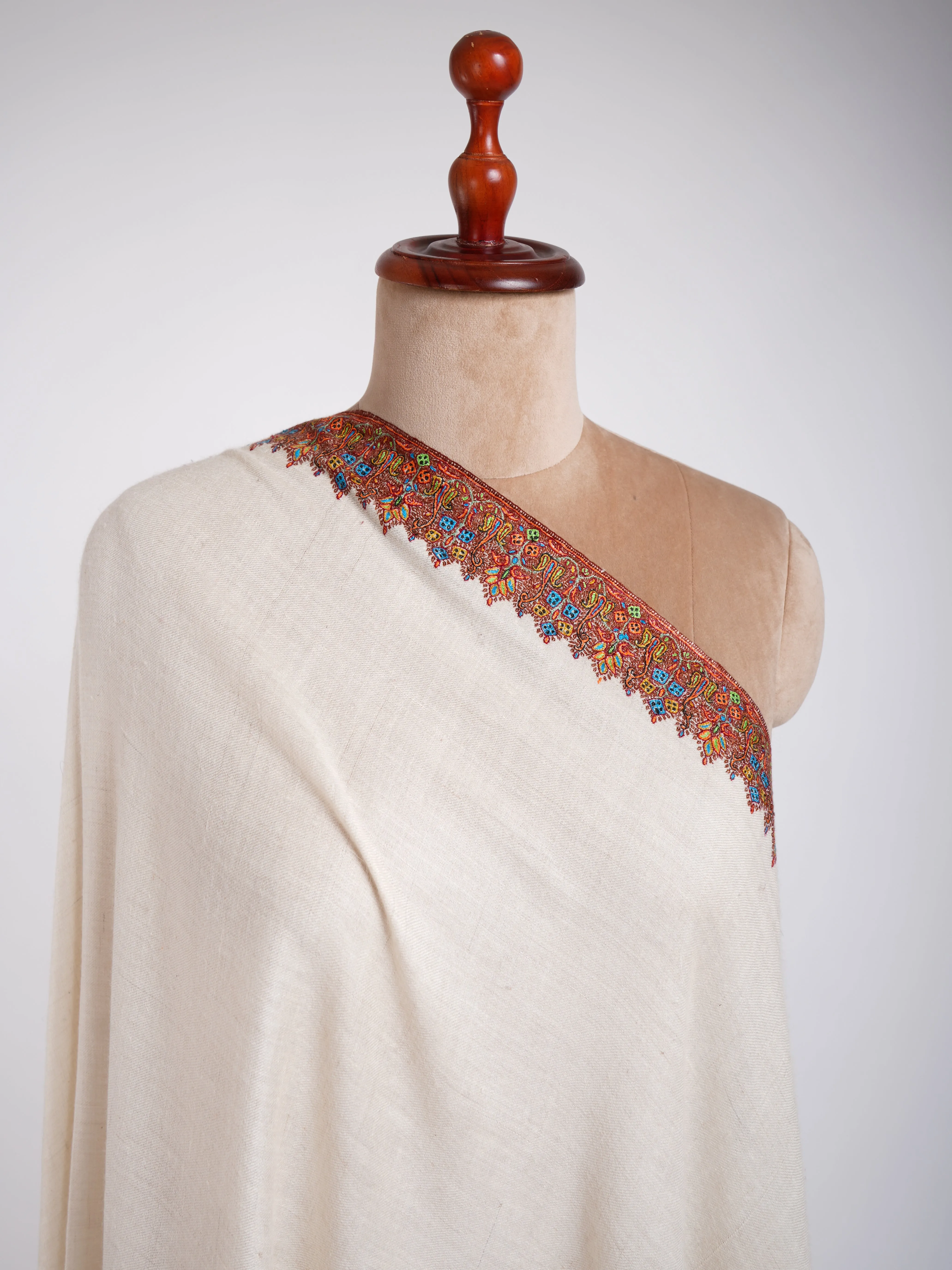 Natural White Waves Royal Pashmina